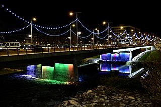 Puente de la Universidad sobre el rio Segre (Lleida 1993).jpg