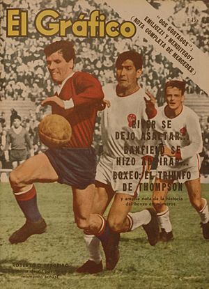 Archivo:Roberto Ferreiro (Independiente) - El Gráfico 2295