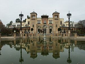 Archivo:SEVILLA PABELLON MUDEJAR