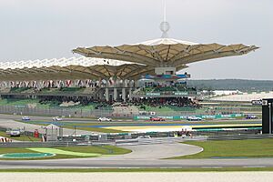 Archivo:Sepang tribune