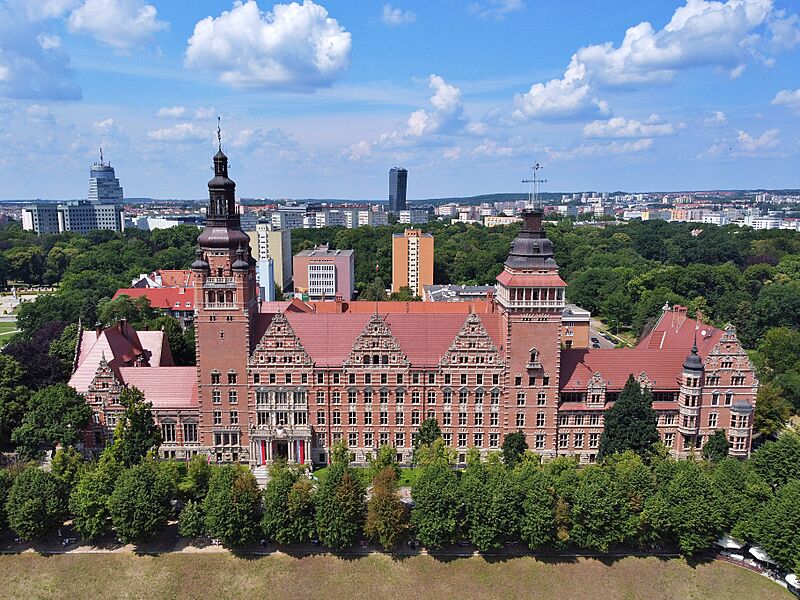 Szczecin Urzad Wojewodzki dron (1)