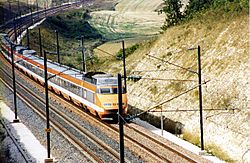Archivo:TGV original livery 1987
