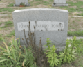 Tumba de Tomás Navarro Tomás en Northampton