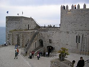Archivo:Castell de Peníscola 2