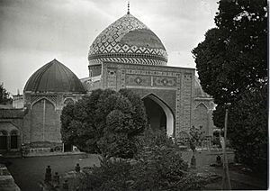 Archivo:Eriwan Gök Jami (Foto Sarre MIK Pl 9088)