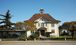 Gemeindehaus Worben 2016 04 10.jpg