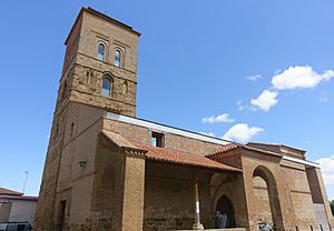Archivo:Iglesia de San Nicolás, Castroverde de Campos 02
