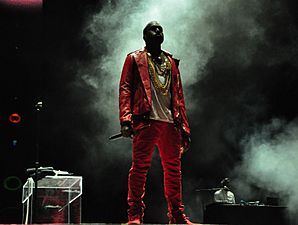 Archivo:Kanye West Lollapalooza Chile 2011 1