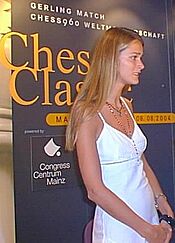 Archivo:Kass,Carmen 2004 Mainz