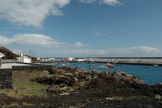 La Restinga Harbour-El Hierro.jpg