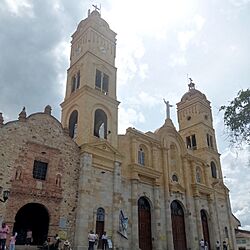 La mesa 2022.jpg
