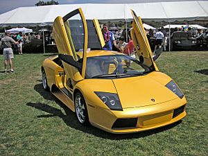 Archivo:Lamborghini Murciélago Concours