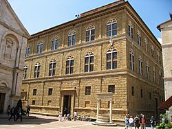 Archivo:Palazzo Piccolomini Pienza