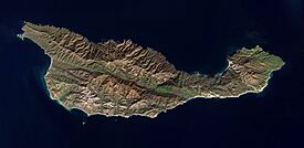 Santa Cruz Island by Sentinel-2.jpg