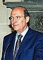 Simitis 6-9 December 2001-12 crop
