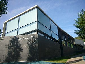 Archivo:Acadèmia de Ciències Mèdiques de Catalunya i Balears