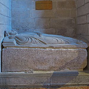Archivo:Afonso VIII de Galicia León. Sepulcro (Capela das Reliquias da catedral de Santiago de Compostela)