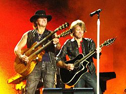 Archivo:Bon Jovi in Buenos Aires, 2010