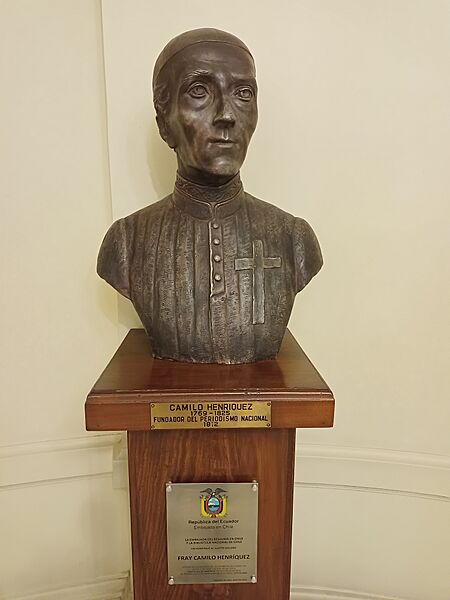 Busto de Camilo Henríquez