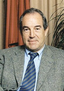 Carlos Garaikoetxea - 1998 - Argia Fototeka (cropped2).jpg