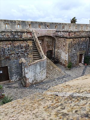 Archivo:Castillo de la Duquesa (Manilva)
