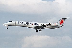 Archivo:Crossair Embraer ERJ-145LU (EMB-145LU) HB-JAS (22257851282)