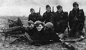 Archivo:Danish soldiers on 9 April 1940