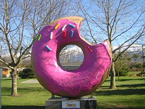 Archivo:Donut-springfield-nz (person deleted)