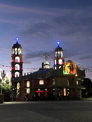 Archivo:Iglesia de Laguna de Servín