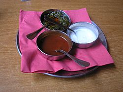 Archivo:Indian sauces P7180105
