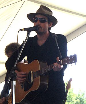 Archivo:Jakob Dylan at NFF
