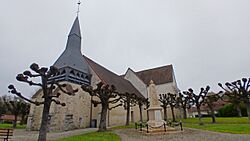 Église Saint-Remi de Châtres.jpg