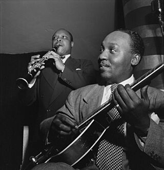 Al Casey and Eddie Barefield, Café Society, New York, between 1946 and 1948 (William P. Gottlieb 01161).jpg