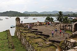 Batería Baja de San Fernando Portobelo.JPG