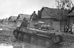 Archivo:Bundesarchiv Bild 101I-265-0037-10, Russland, Panzer 38t
