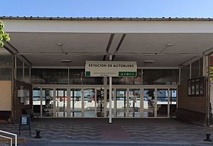 Archivo:Estación autobuses Martos