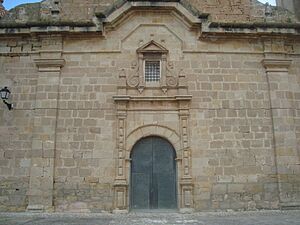 Archivo:Fachada de la parroquia de San Lorenzo (Aguaviva, Teruel)