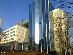 Archivo:Gdynia, PROKOM - fotopolska.eu (289674)
