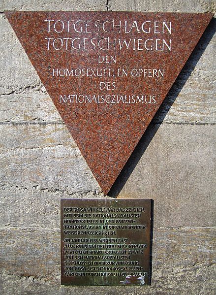 Gedenktafel Rosa Winkel Nollendorfplatz