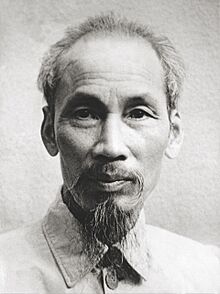 Ho Chi Minh - 1946 Portrait.jpg