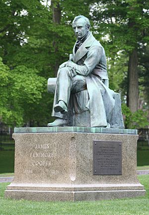Archivo:James Fenimore Cooper Statue