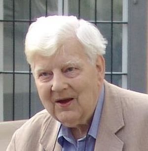 Archivo:Michael Dummett September 2004