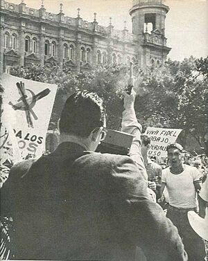 Archivo:Protestas en contra de la visita de Anastas Mikoyan a Cuba