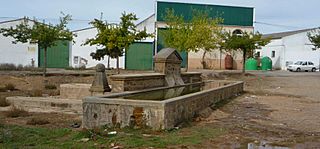 Puebla de Sancho Pérez (Pilar de San Isidro).JPG