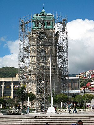 Archivo:RelojDePachuca2008