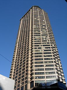 Archivo:Seattle Municipal Tower