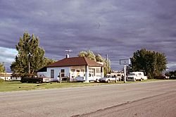 Service station, Holt, Minnesota 8-1-2001.jpg