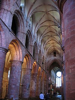 Archivo:St Magnus Cathedral Kirkwall interior