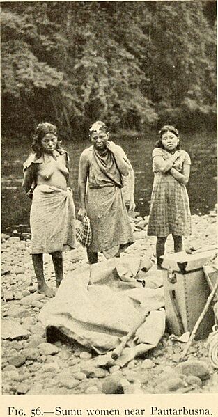 Sumu women