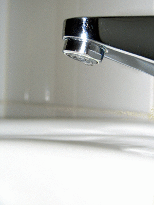 Archivo:Water drop animation